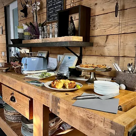 Bed & Breakfast Heidi 3*
